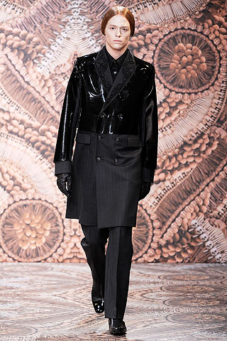 Alexander McQueen / - 2010-2011